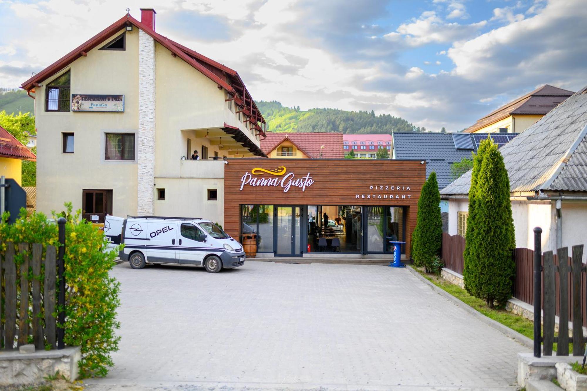 Panna Gusto Hotel Cimpeni Exterior photo